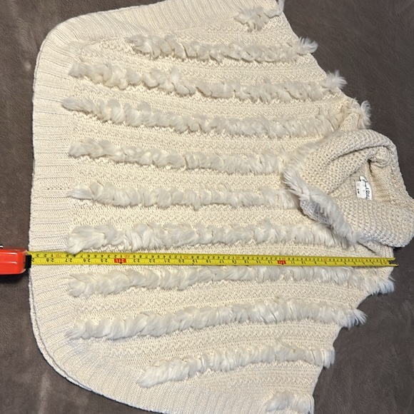 Joseph Ribkoff - Knit Poncho with Faux Fur accents - Picture 7 of 8